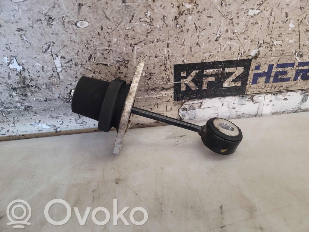 Engine mount bracket   4M0199869AL,4M0199869AL,4M0199869AL