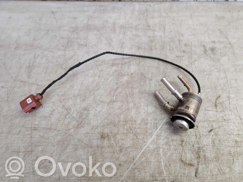 Skoda Superb B8 (3V) Inyector de combustible 