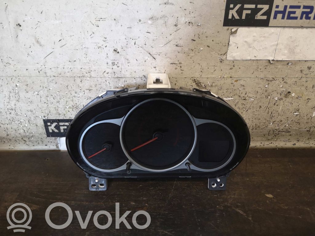Mazda 2 Speedometer (instrument cluster) 