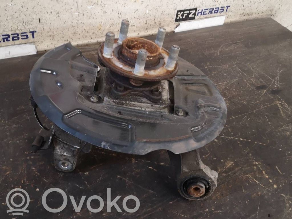 Ford Galaxy Aizmugurē riteņa rumbas vārpstas šarnīrs (stupica, capfa) 
