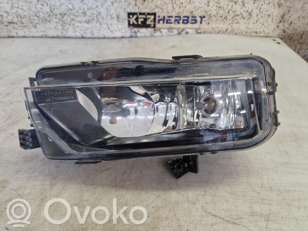 Volkswagen Caddy Światło przeciwmgłowe przednie 