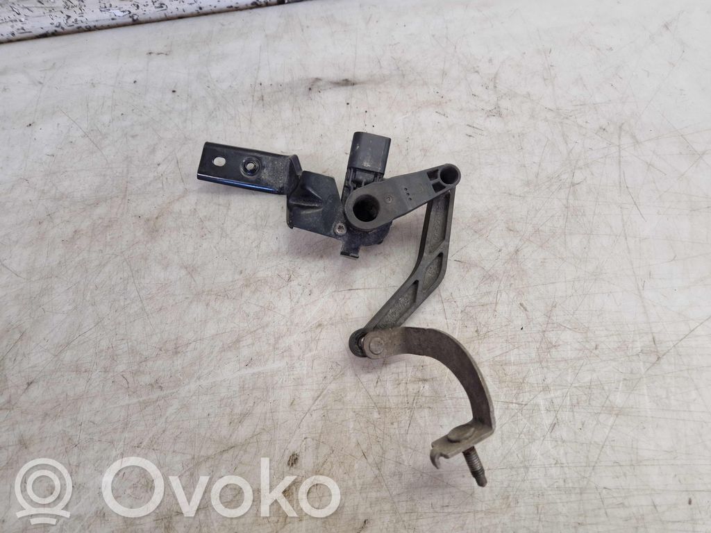 Volkswagen Golf VIII Sensor 