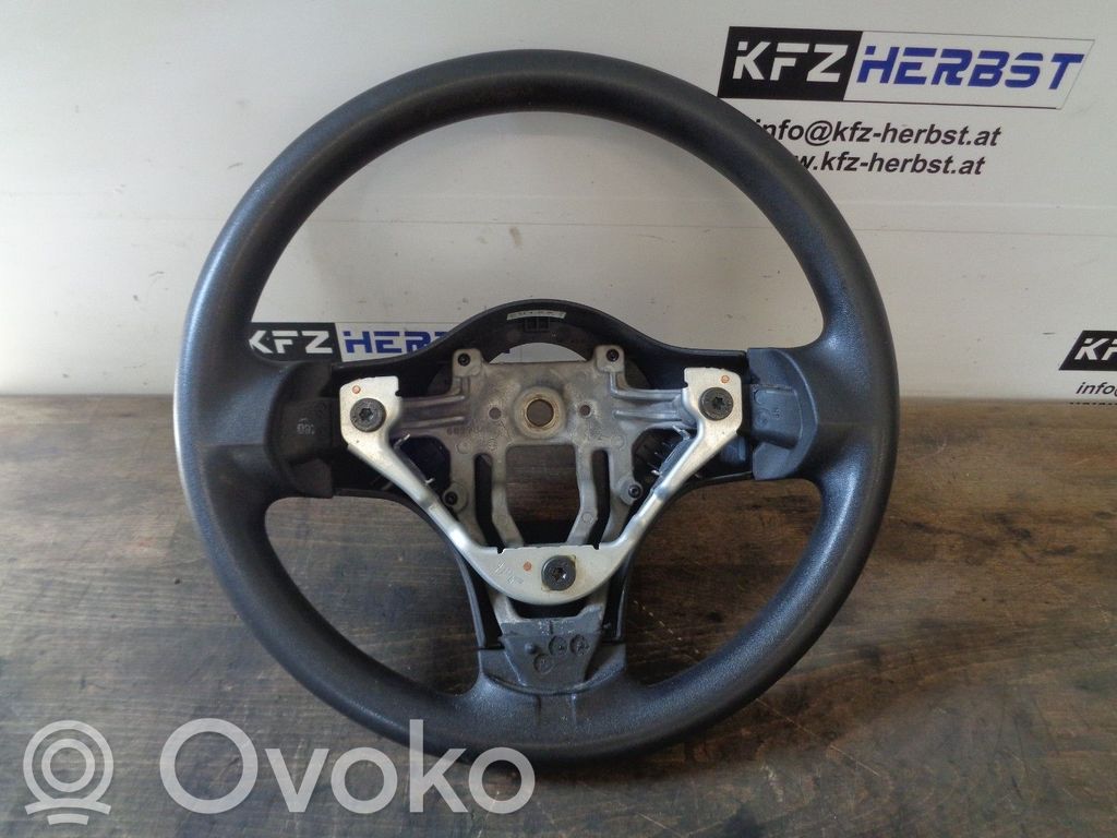 Mitsubishi Colt Ohjauspyörä 