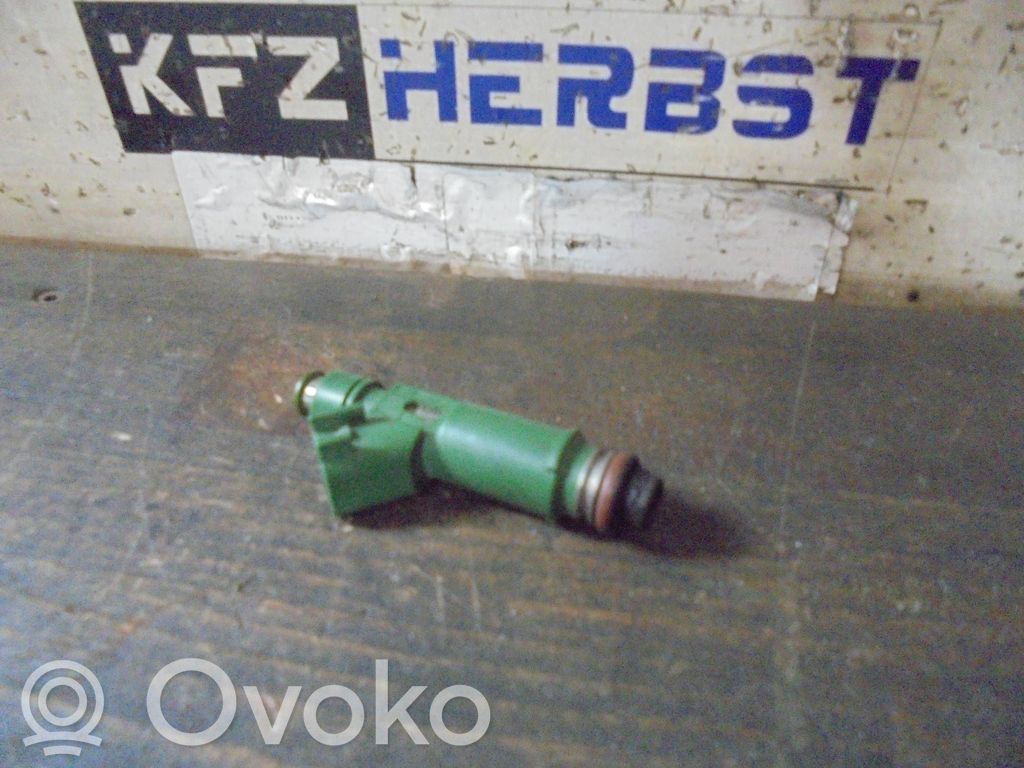 Volvo V70 Inyector de combustible 