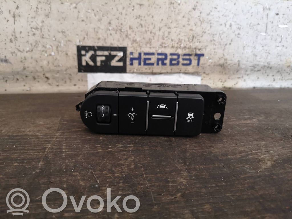 KIA Ceed ESP (stability program) switch 