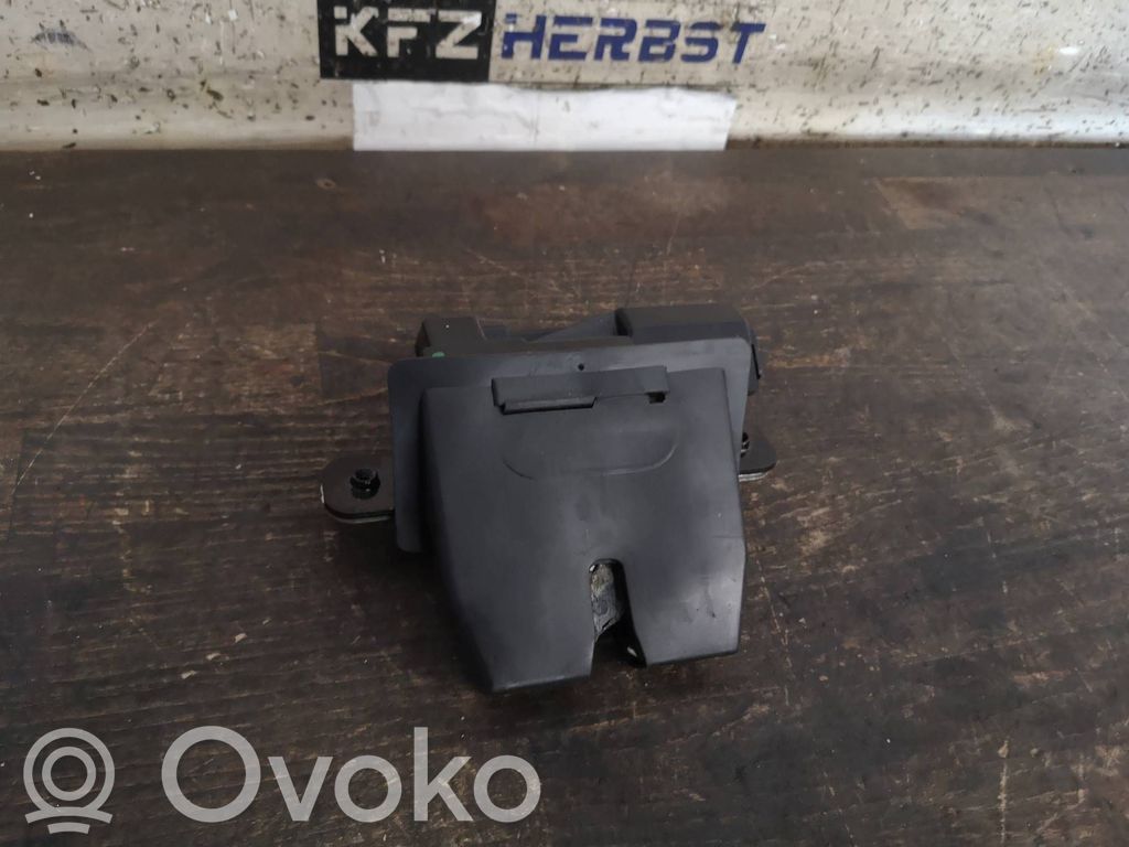 Tailgate/trunk/boot lock/catch/latch   8A61A442A66BC,8A61A442A66BC