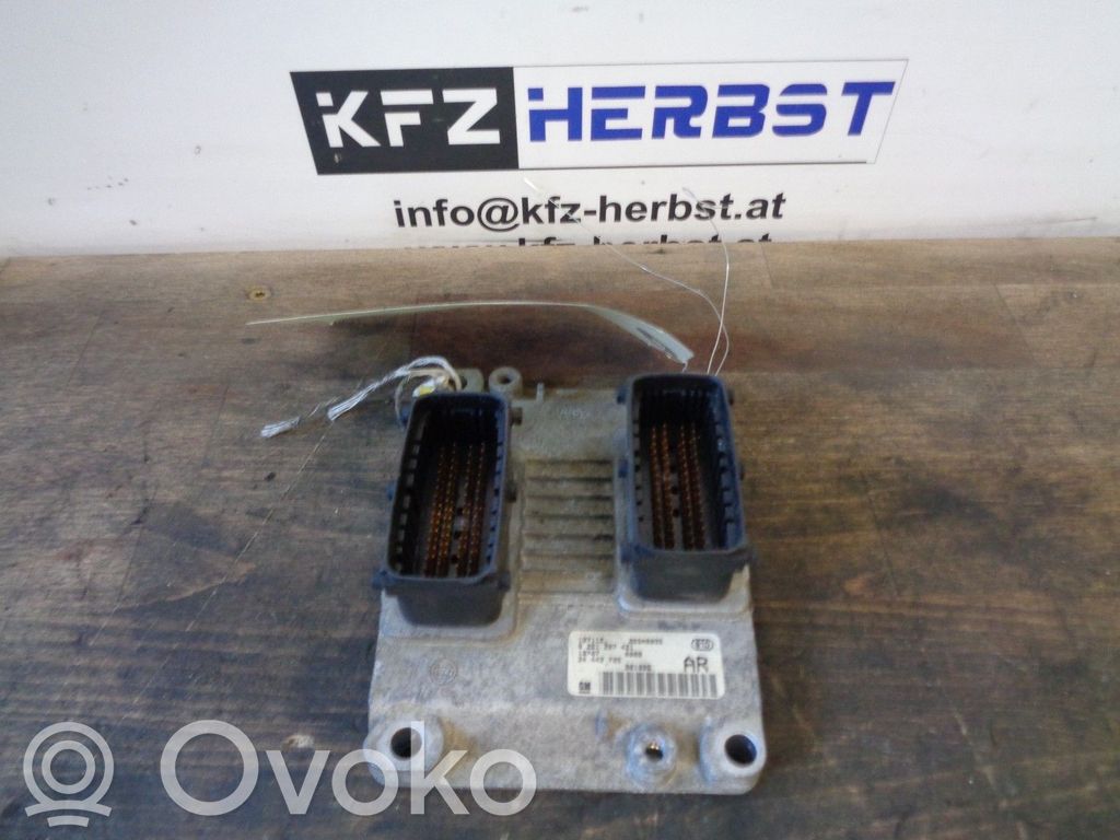 Opel Corsa C Sterownik / Moduł ECU 