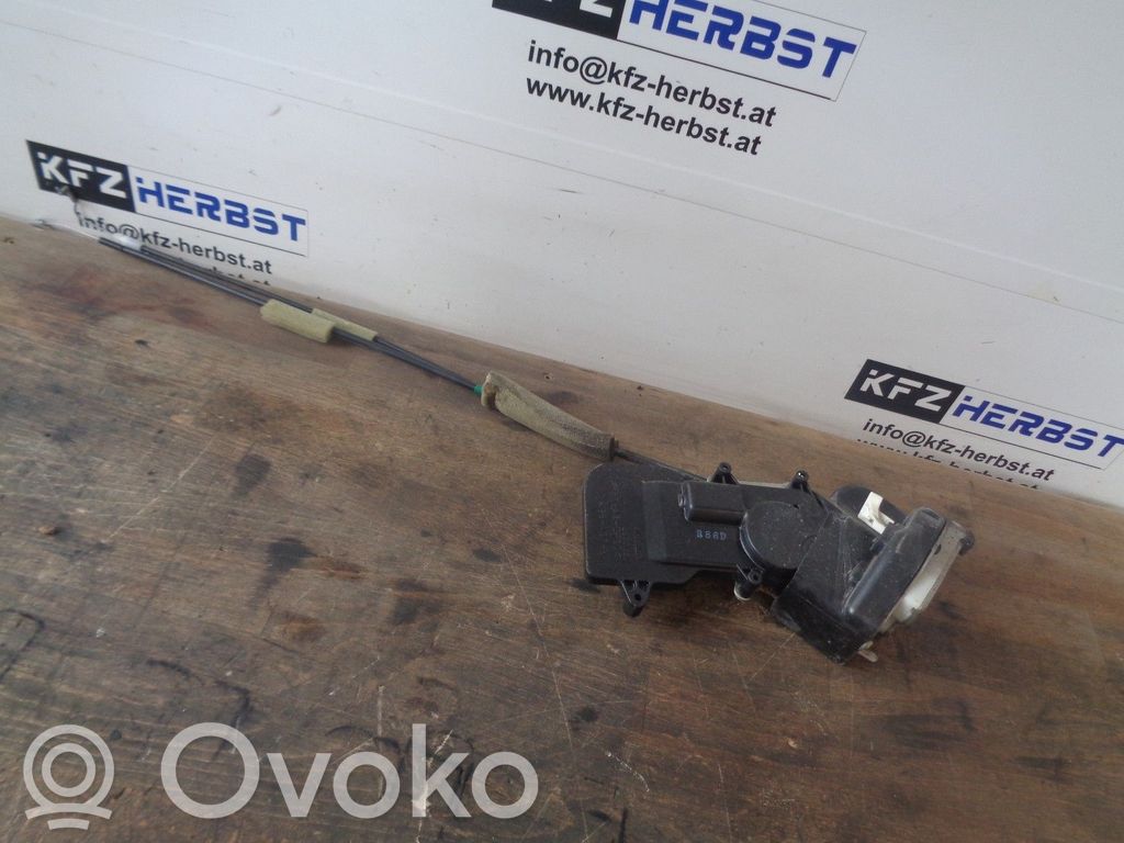 Serrure de porte arrière   A0588,GJ6E,A0588,GJ6E