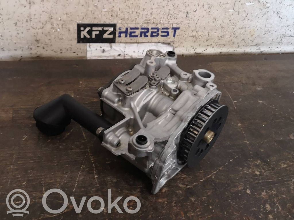 Volkswagen Cross Touran II Water pump 