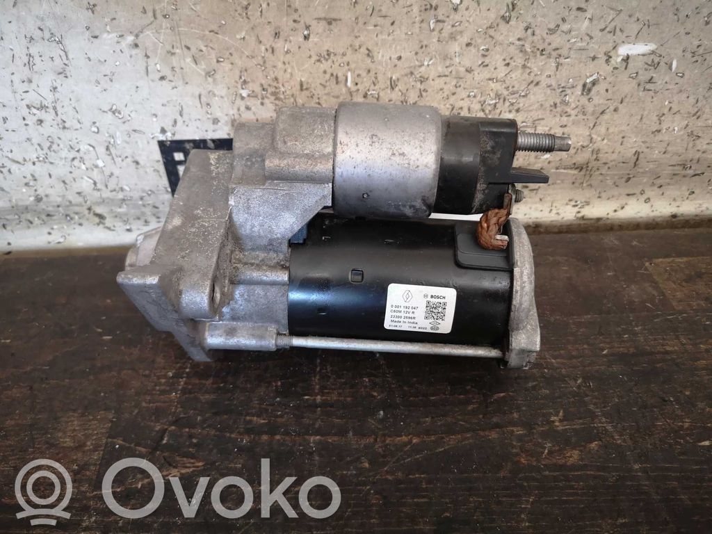 Dacia Sandero II Motor de arranque 