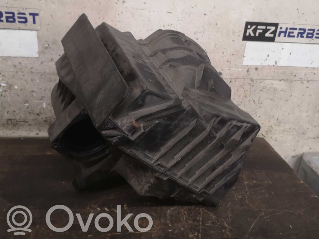 Ilmansuodattimen kotelo   8200947663D,8200947663D