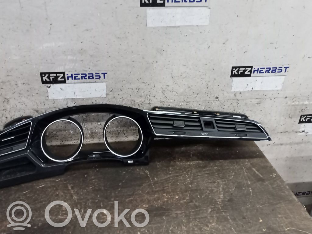 Volkswagen Cross Touran II Altra parte esteriore 