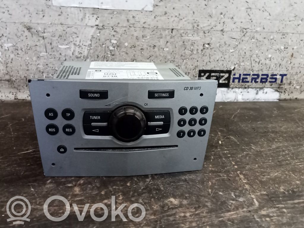 Opel Corsa D CD / DVD Laufwerk Navigationseinheit 
