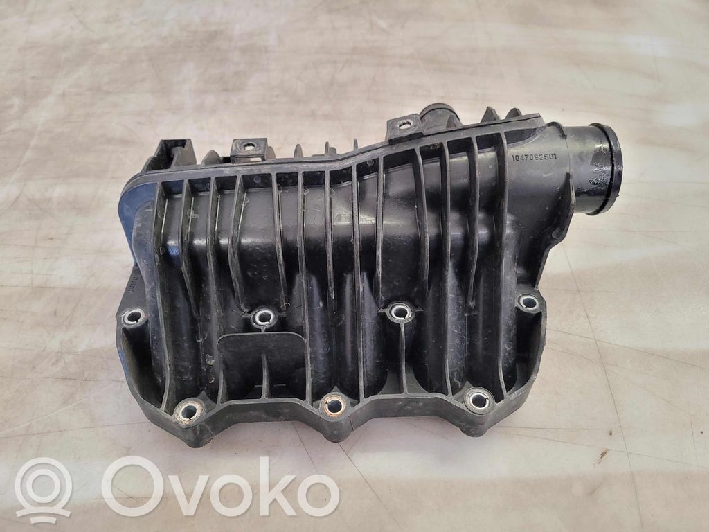 Ford Fiesta Ansaugbrücke Ansaugkrümmer 