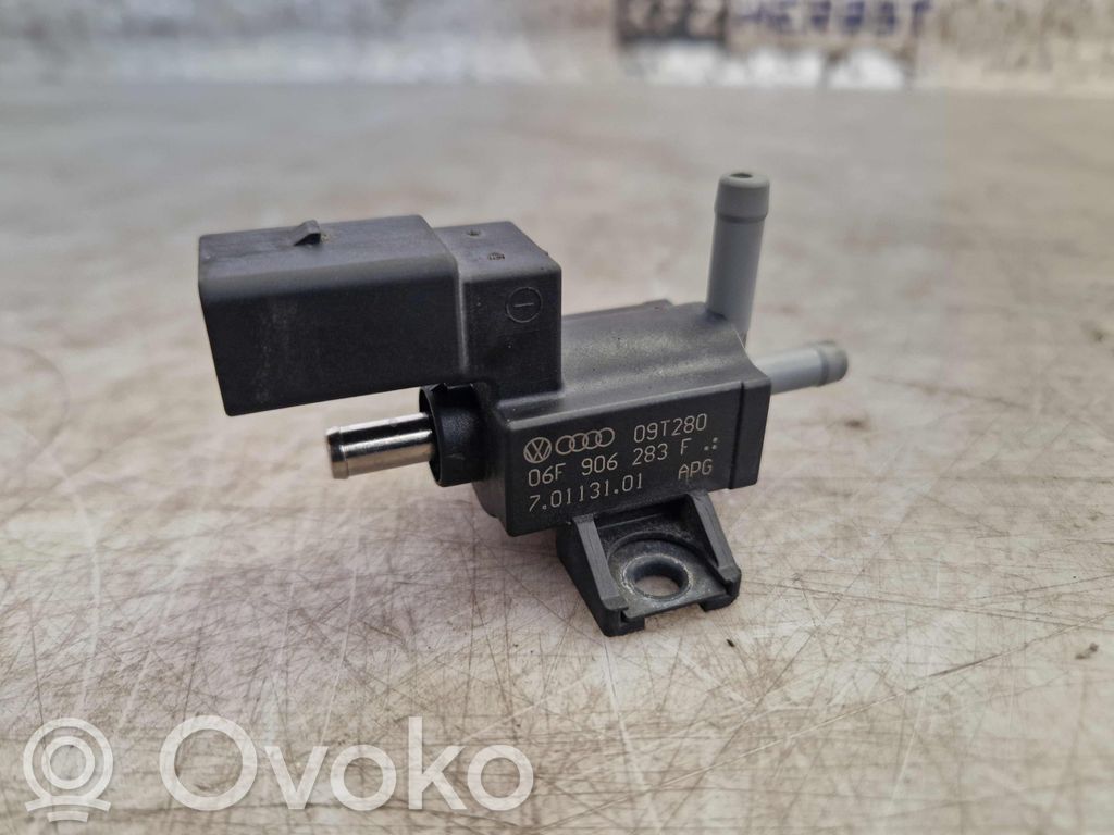 Audi A4 S4 B8 8K Válvula electromagnética 