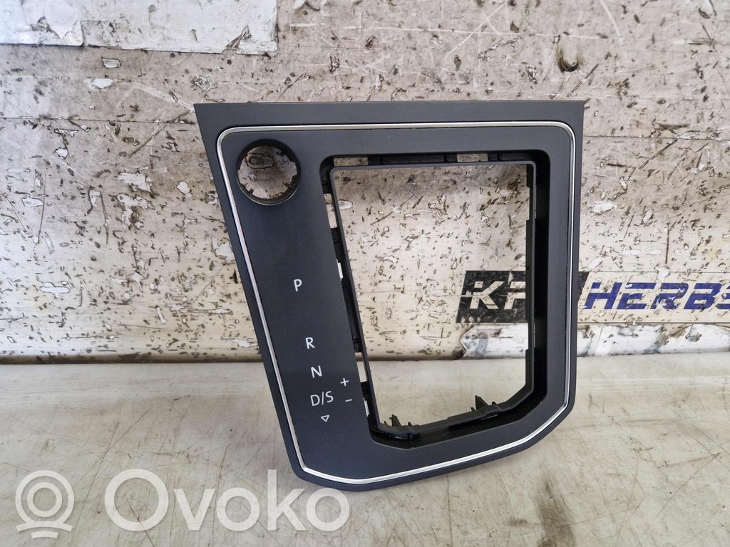 Inne części karoserii   5TB713203E,5TB713203E
