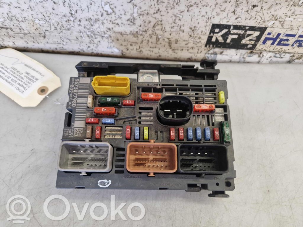 Peugeot 3008 I Sonstige Steuergeräte / Module 