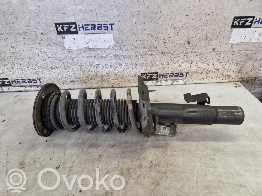 Volvo V60 Etuiskunvaimennin kierrejousella 