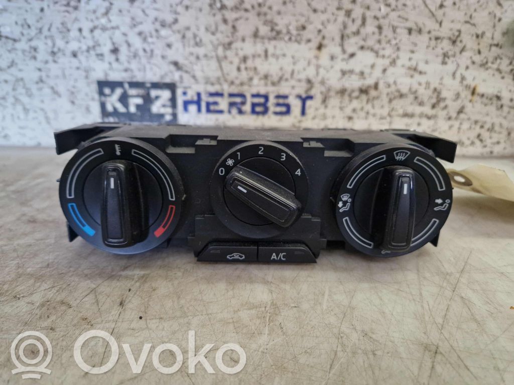 Przełącznik / Włącznik nawiewu dmuchawy   6V0820045D,9B9,6V0820045D,9B9