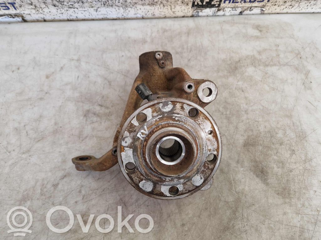 Volkswagen Golf VII Achsschenkel vorne 