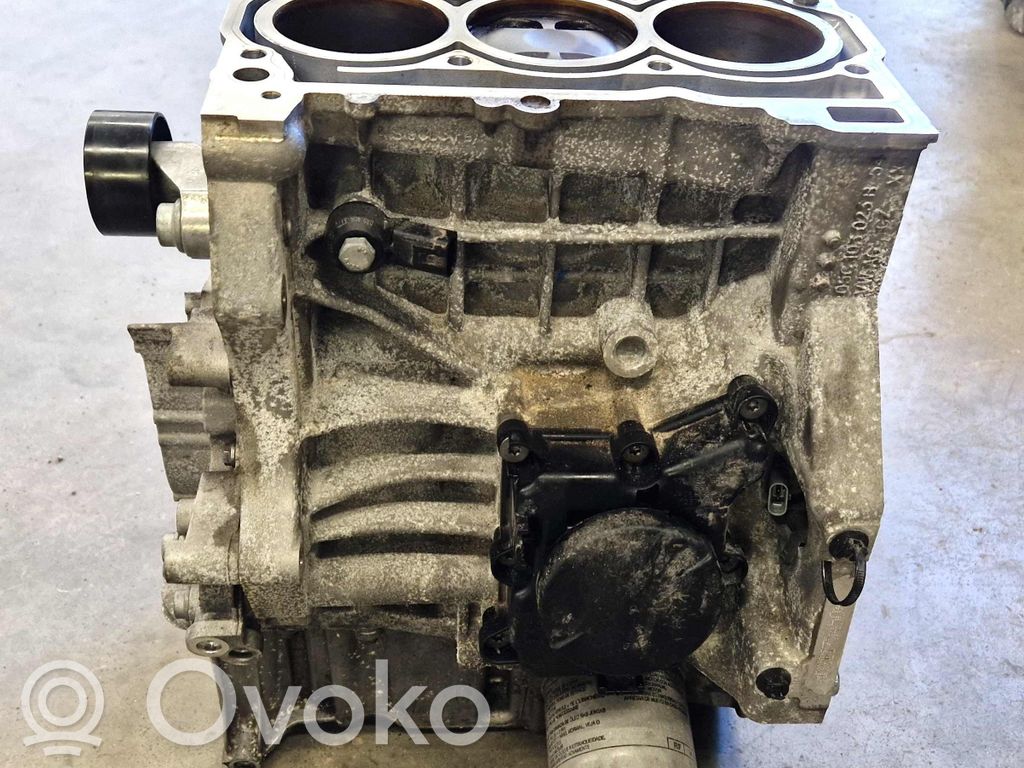 Volkswagen Polo VI Bloque de motor 