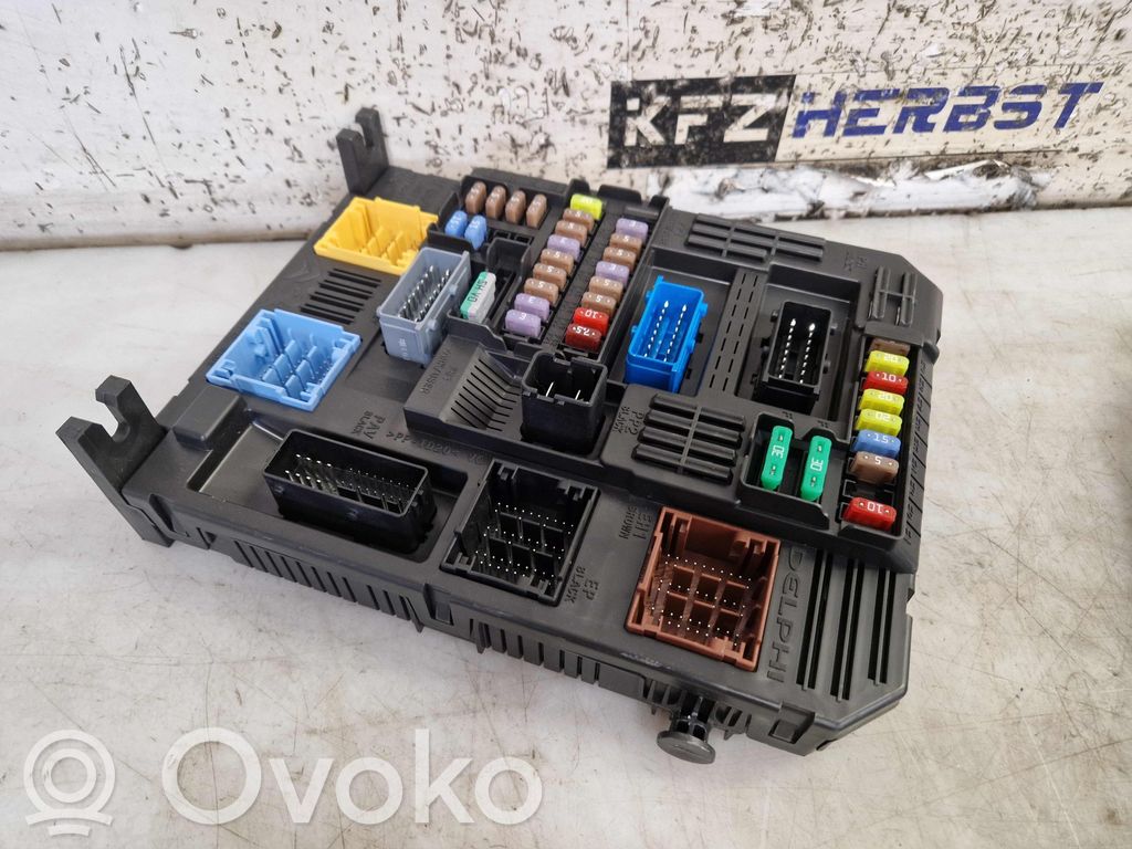 Citroen C4 SpaceTourer Fuse box set 