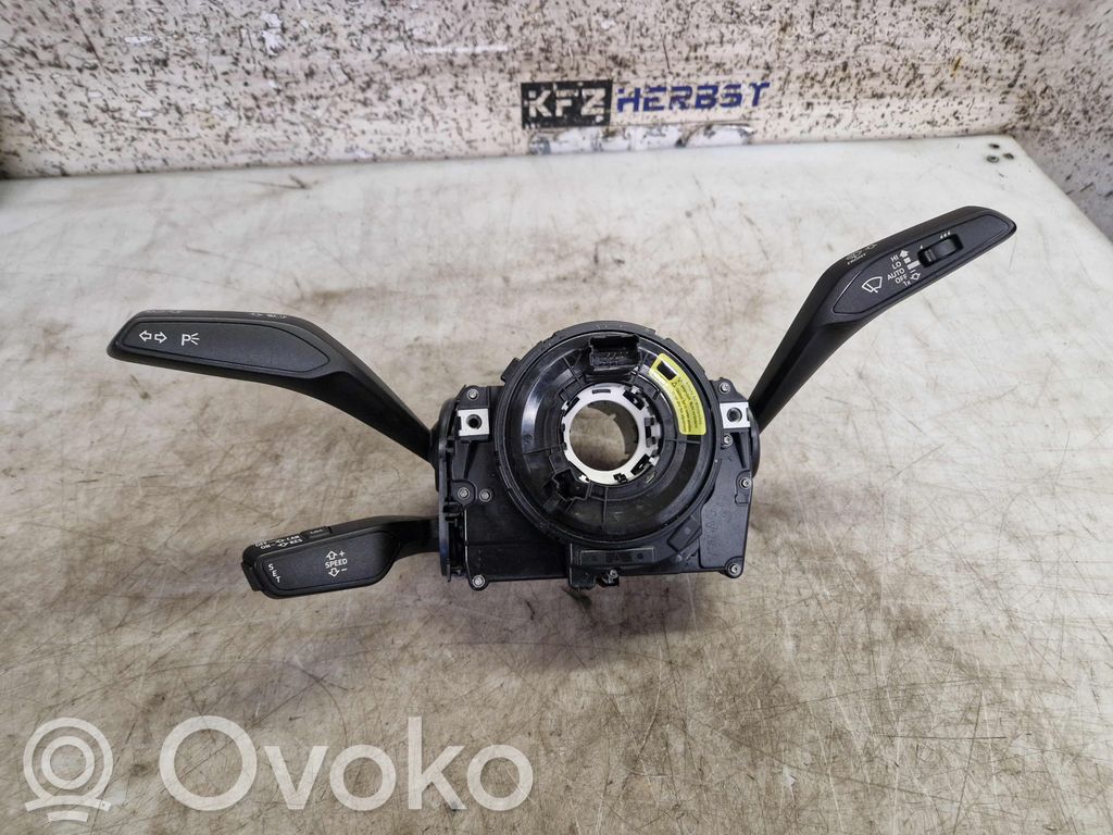 Audi A5 Boutons / interrupteurs volant 