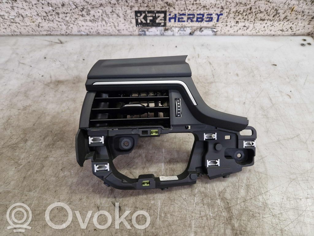 Audi A5 Rejilla de ventilación central del panel 