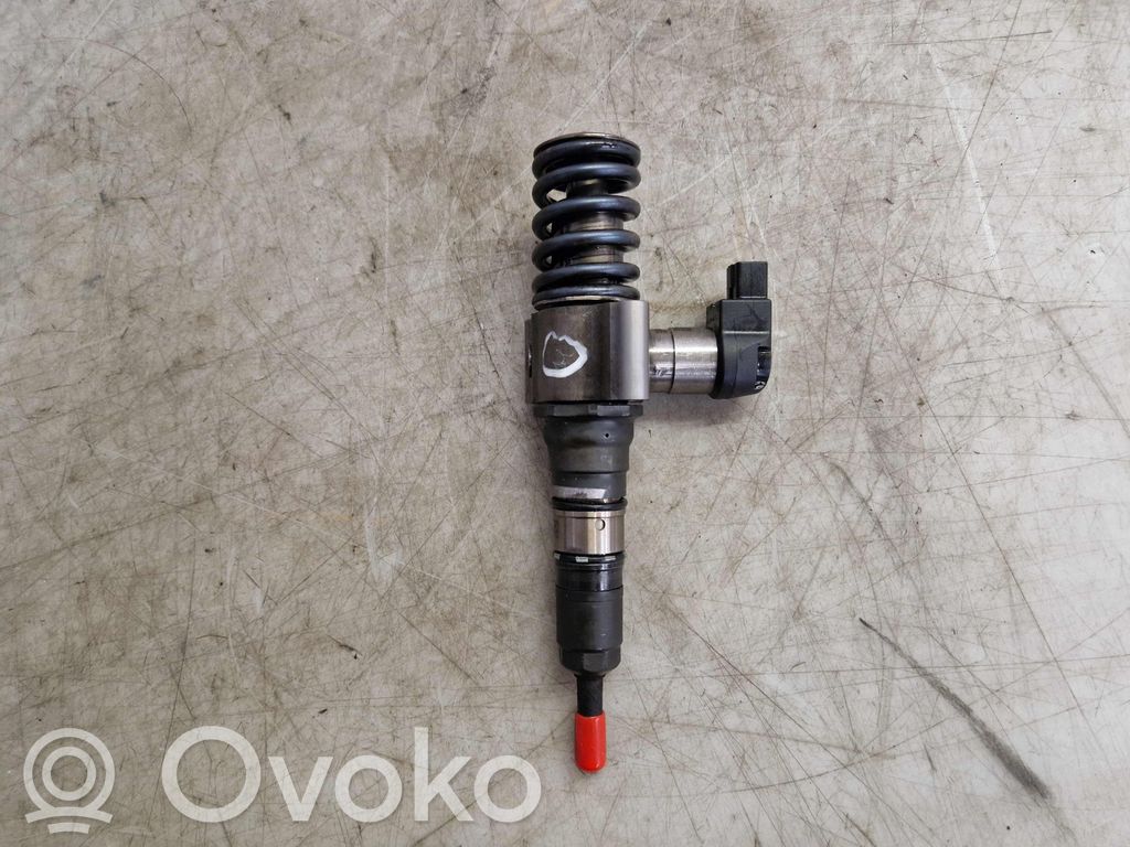 Inyector de combustible   000130073SX,000130073SX,03G130073S