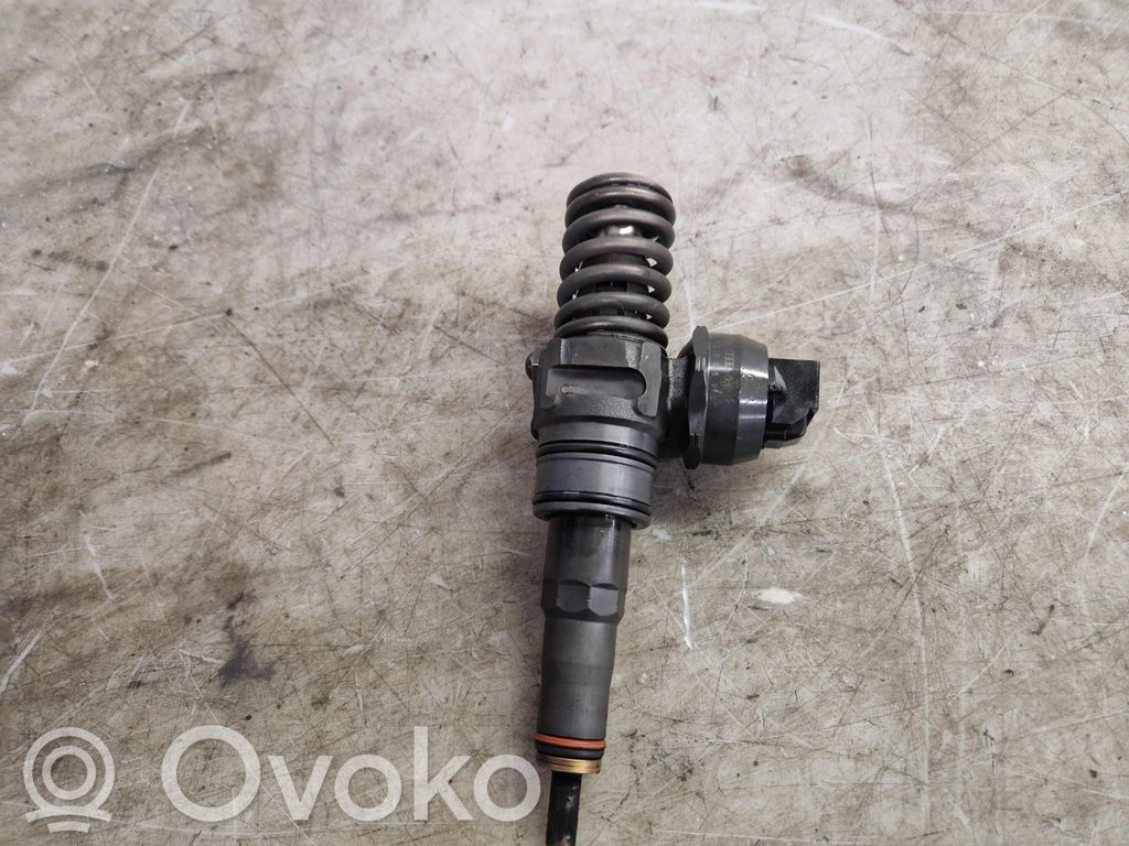 Inyector de combustible   038130073BQ,038130080AX,038130073BQ,038130080AX