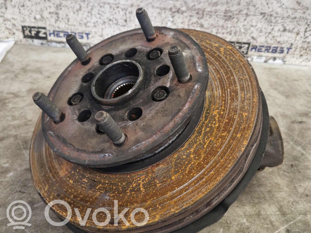Stub axle   KK313K186AB,KK313K186AB