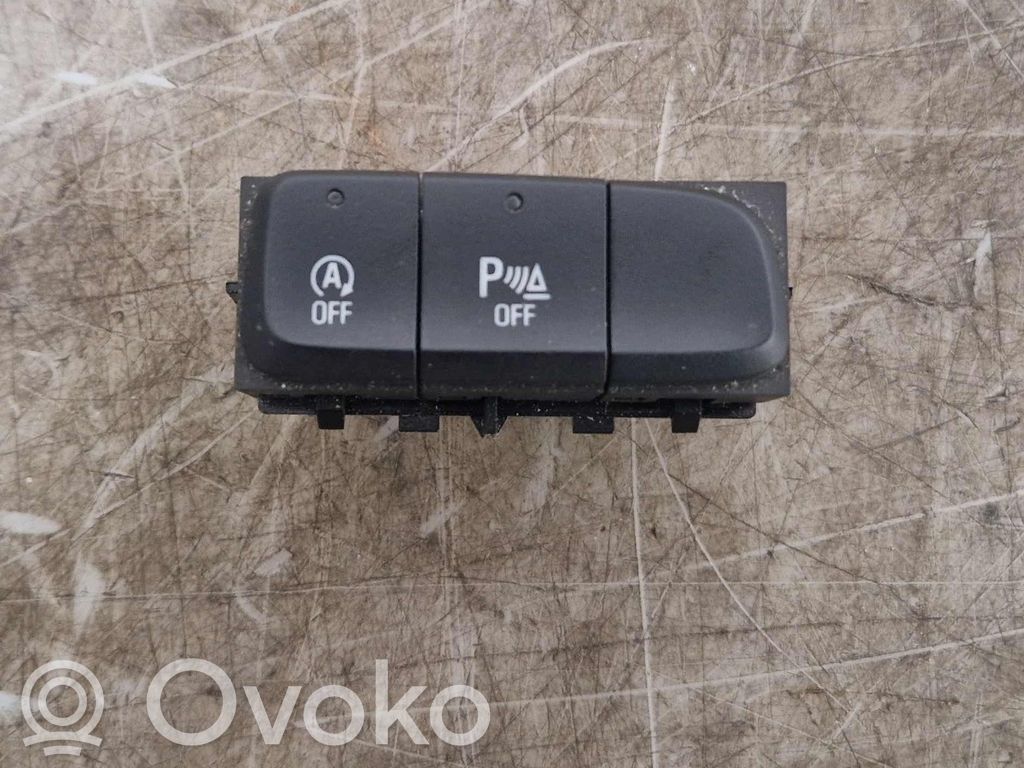 Opel Crossland X Engine start stop button switch 