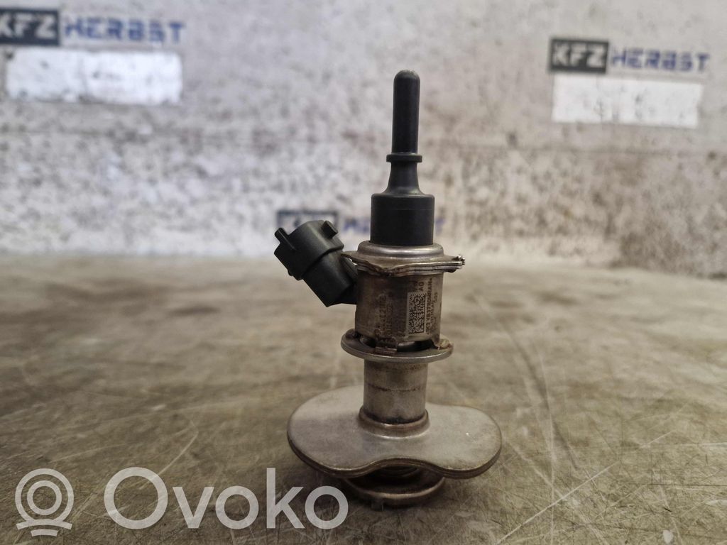 Volkswagen Cross Touran II Inyector de combustible 