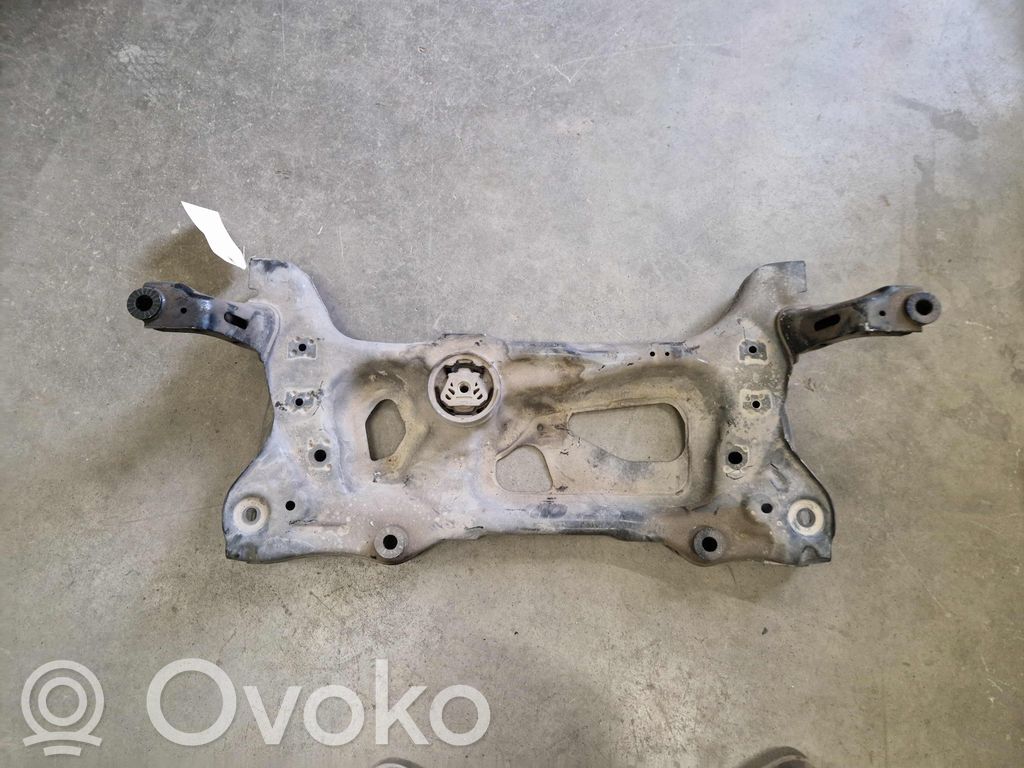 Etuapurunko   5Q0199315R,5WA199315F,5Q0199315R,5WA199315F