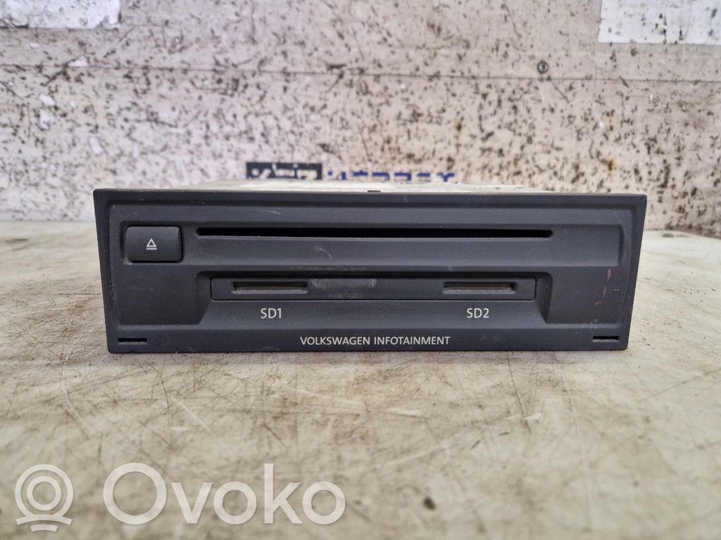 Stacja multimedialna GPS / CD / DVD   3G0035050B,3G0035050B