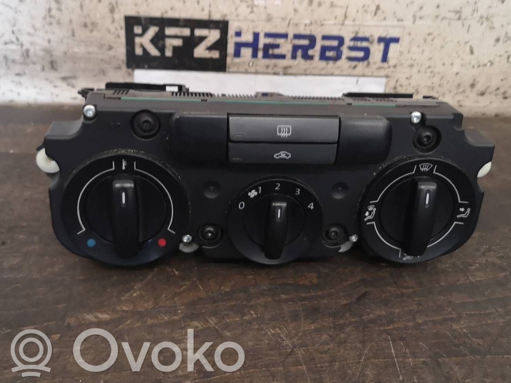 Volkswagen Caddy Przełącznik / Włącznik nawiewu dmuchawy 