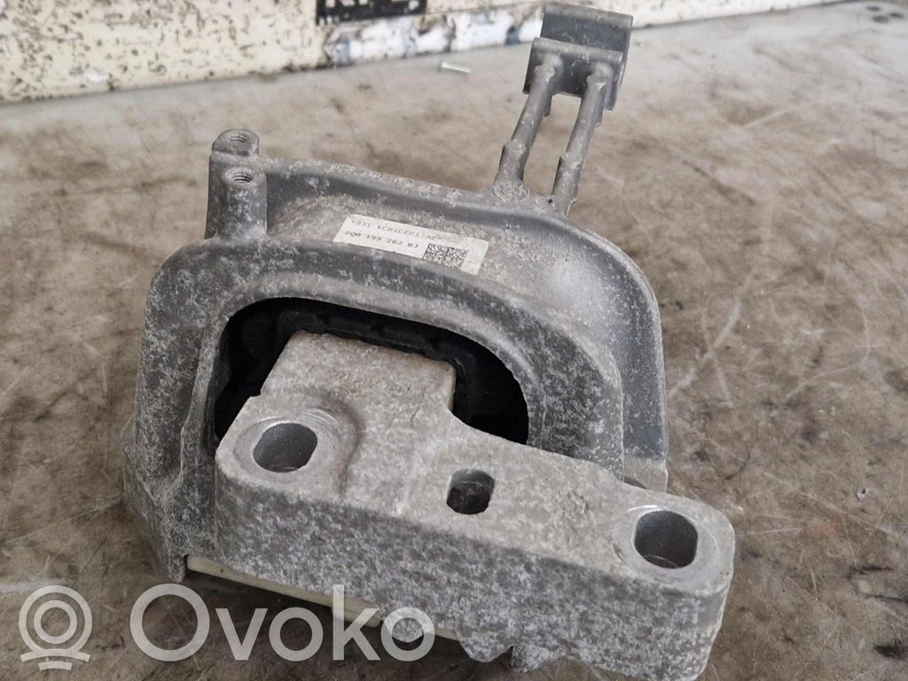 Engine mount bracket   2Q0199262BJ,2Q0199262BJ