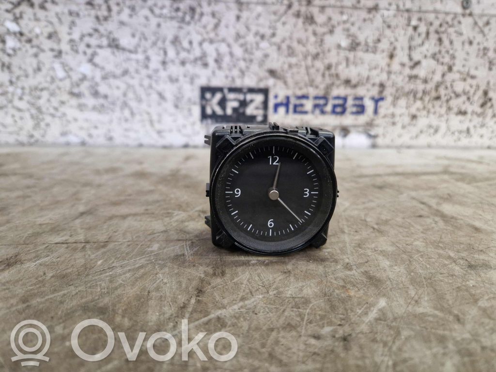 Kello   3G0919204C,3G0919204C