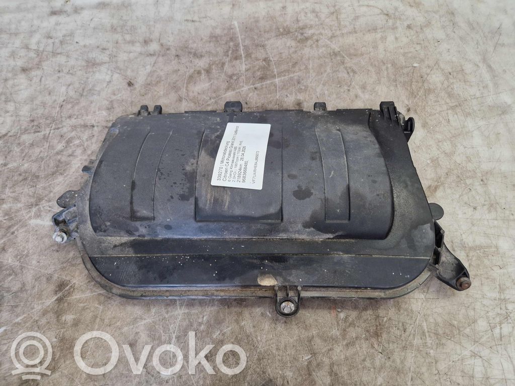 Citroen C4 Grand Picasso Variklio dangtis (apdaila) 