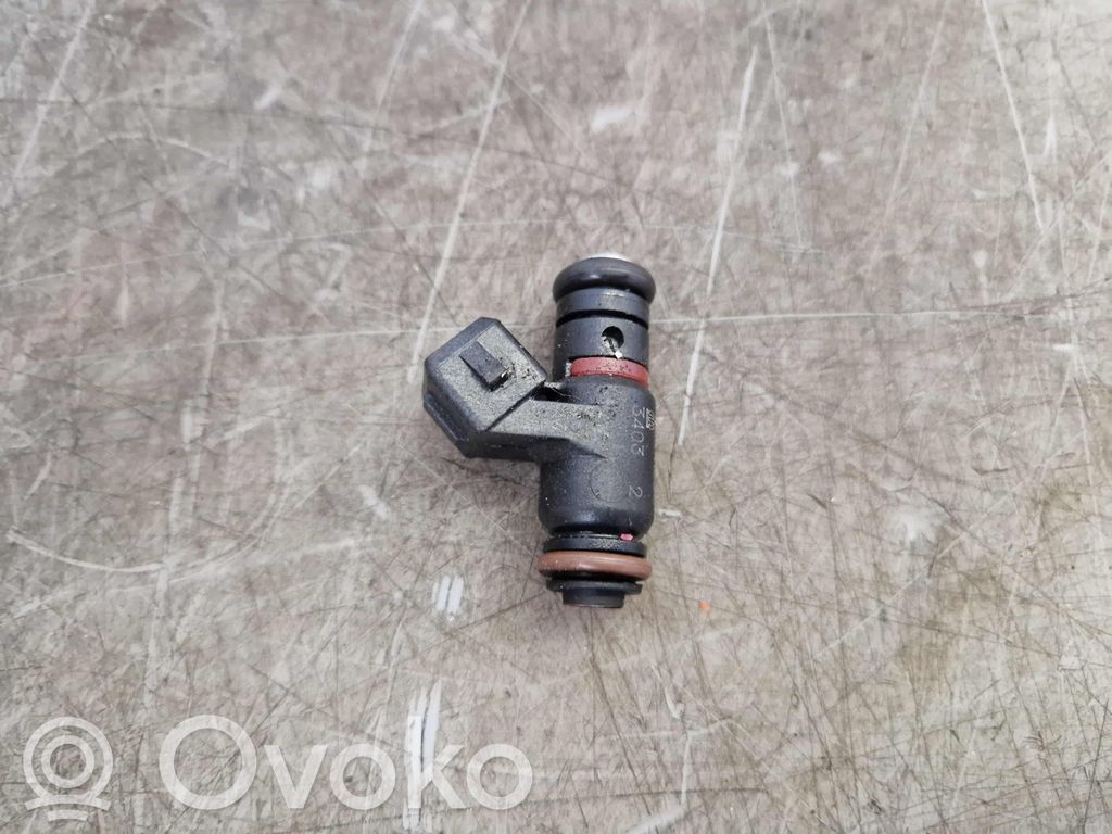 Fiat 500 Fuel injector 