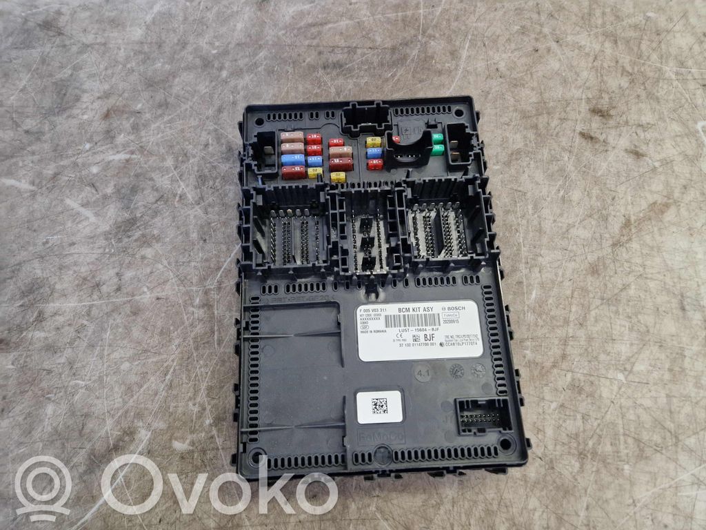 Ford Puma Saugiklių dėžė (komplektas) 
