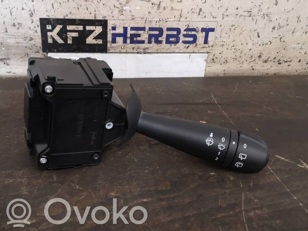 Dacia Dokker Wiper switch 
