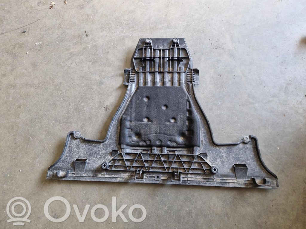 Engine splash shield/under tray   1EA825901,1EA825901,VWR2KAR11787FA
