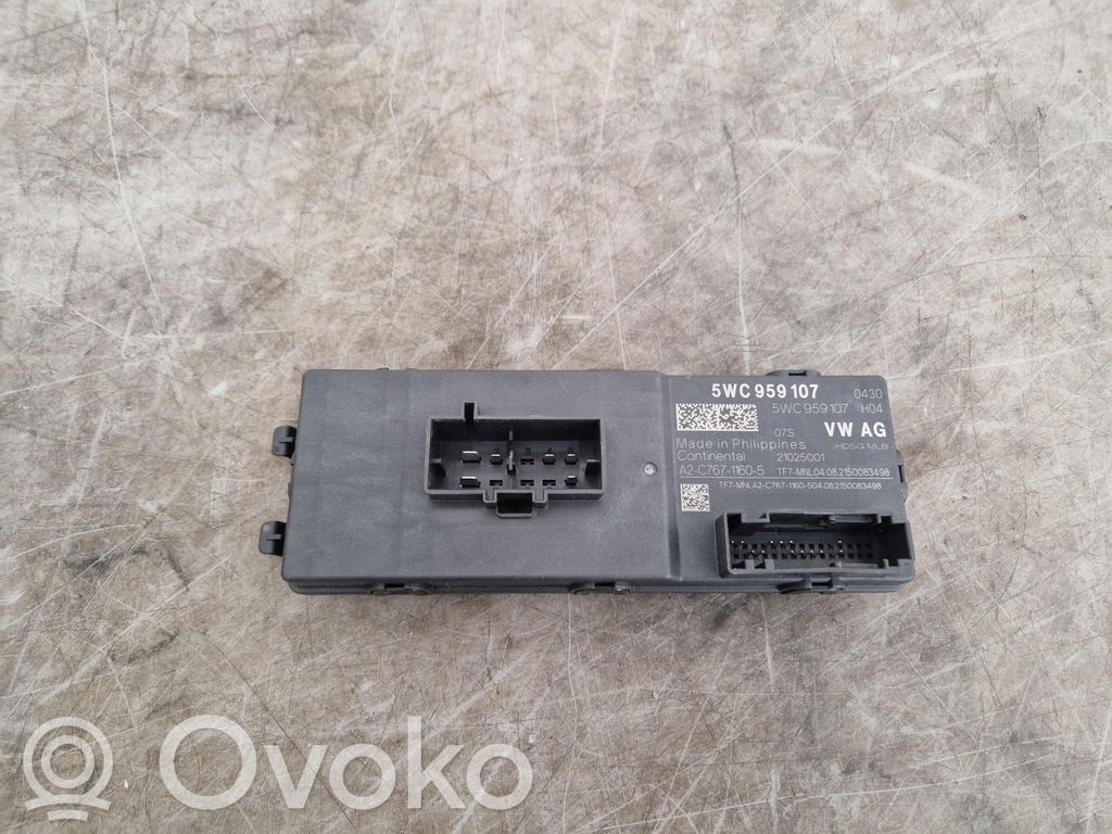 Volkswagen PASSAT B8 Other control units/modules 