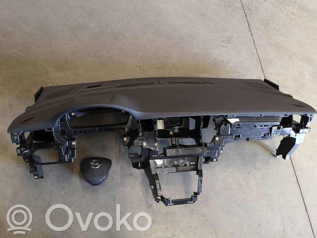 Opel Astra K Set di airbag 