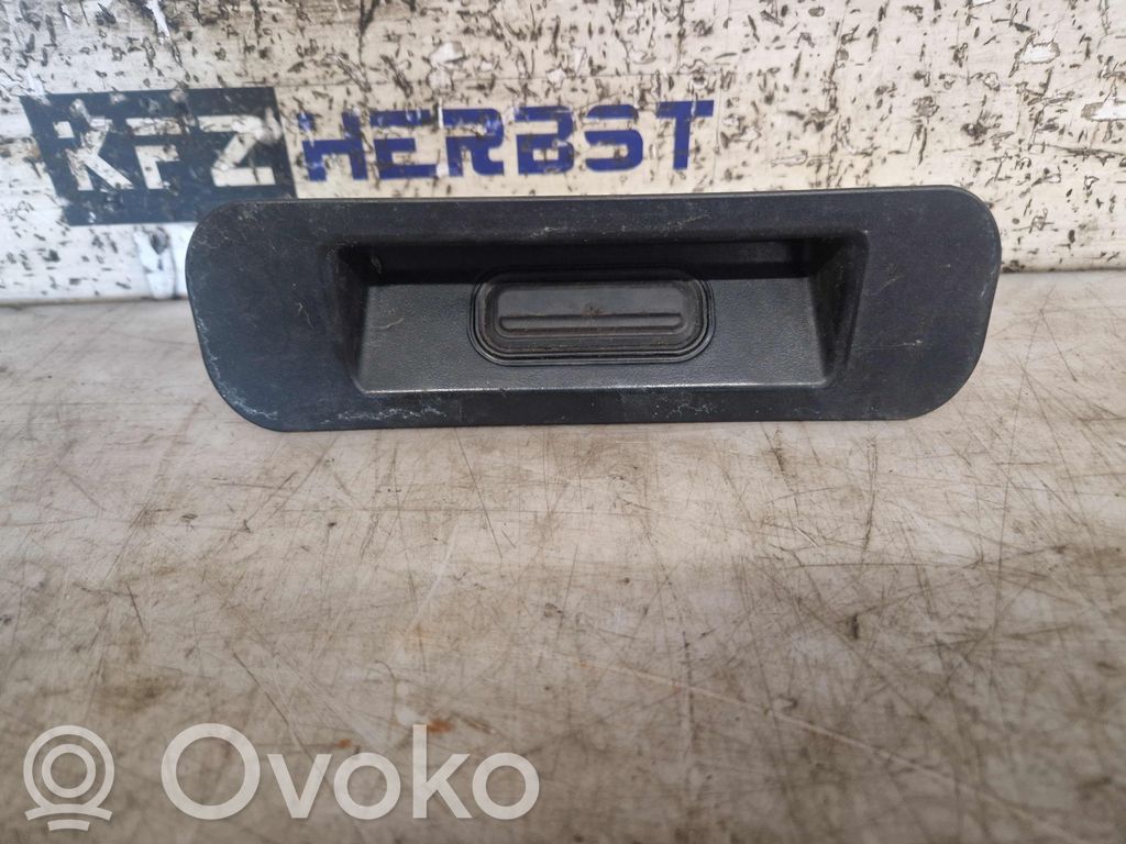 Opel Astra J Interruttore apertura sportello carburante 