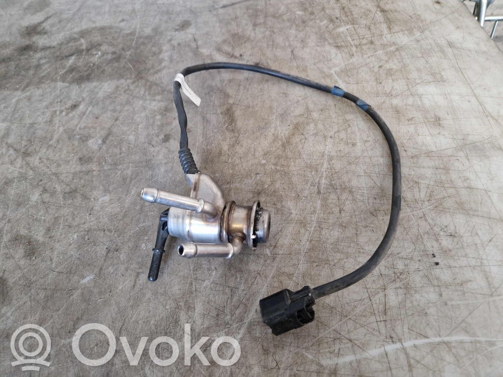 Ford Transit Custom Injector combustibil 