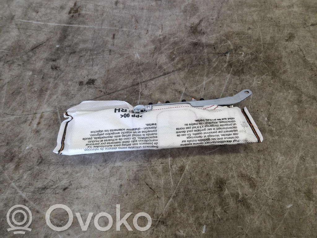 Volkswagen PASSAT B8 Airbag scaun 