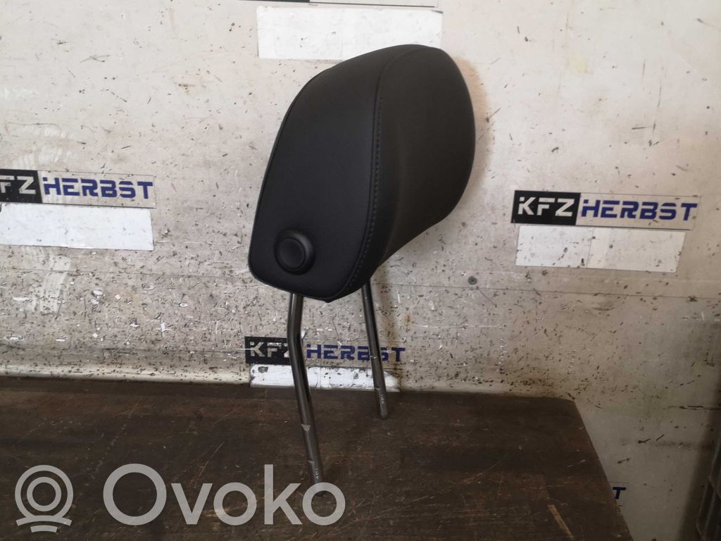 Audi Q2 - Reposacabezas del asiento delantero