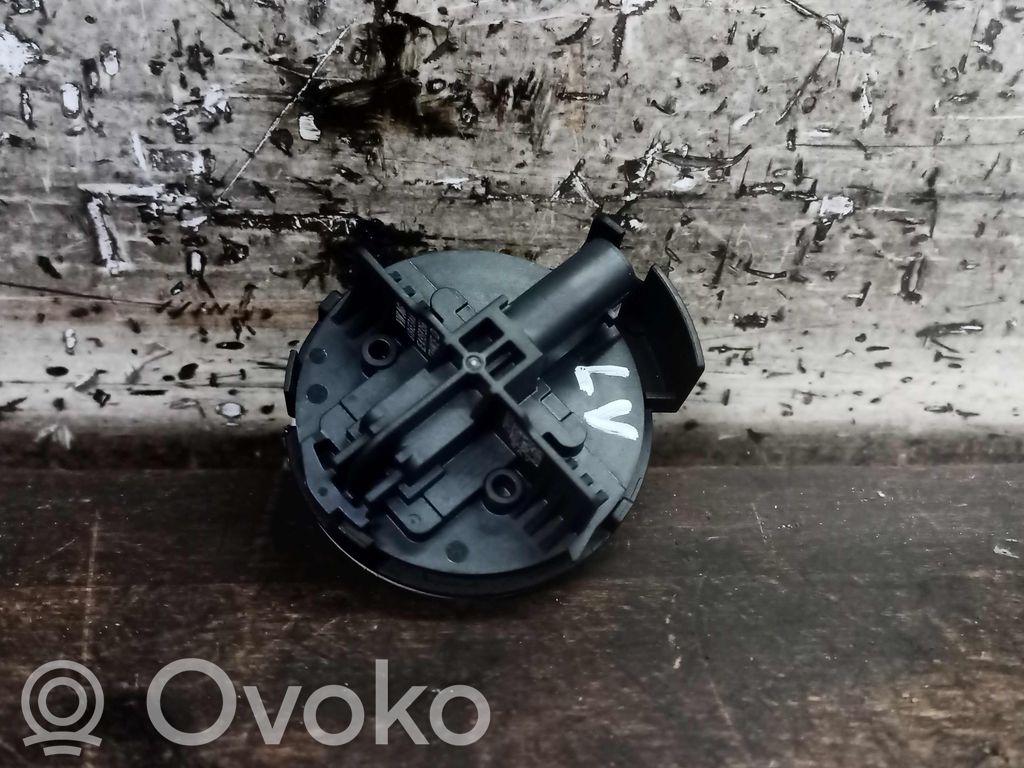 Volkswagen Caddy Airbagsensor Crashsensor Drucksensor 